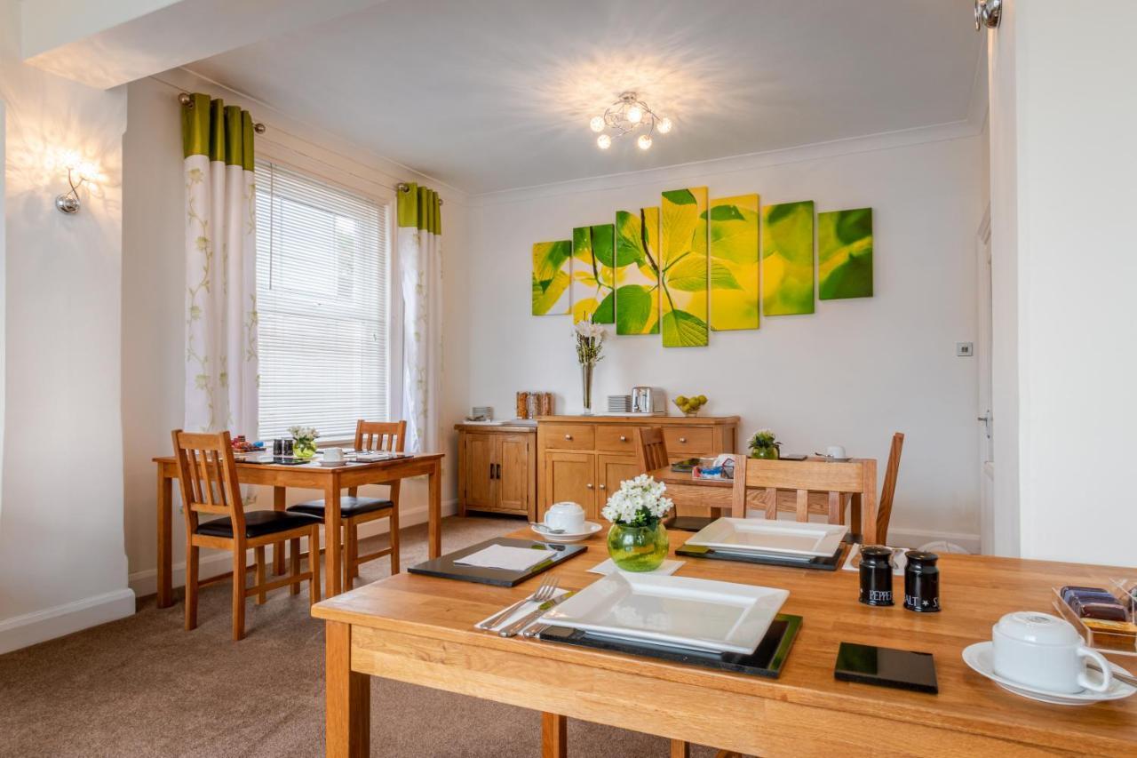 The Richmond Bed And Breakfast - Adults Only Шанклин Екстериор снимка